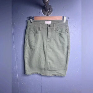 Jen7 by 7 for All Mankind - Pencil Skirt with Frayed Hem